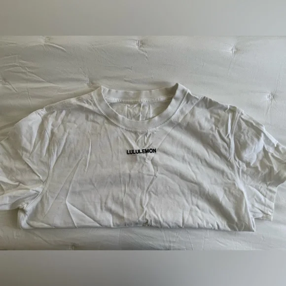 Lululemon Relaxed Fit Cotton Jersey Tee Wordmark White Size 8 - Picture 2 of 3